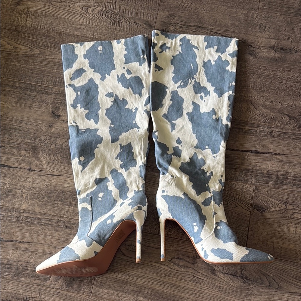 Stylish Blue and White Cow-Print Heeled Boots